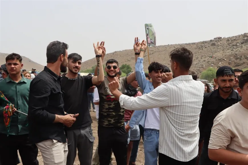 انطلاق الاحتفالات بيوم العمال العالمي في مقاطعة الجزيرة