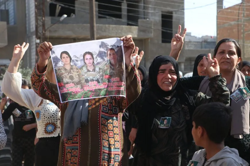 مراسم غيابية لـشهيدات من YPJ في الحسكة