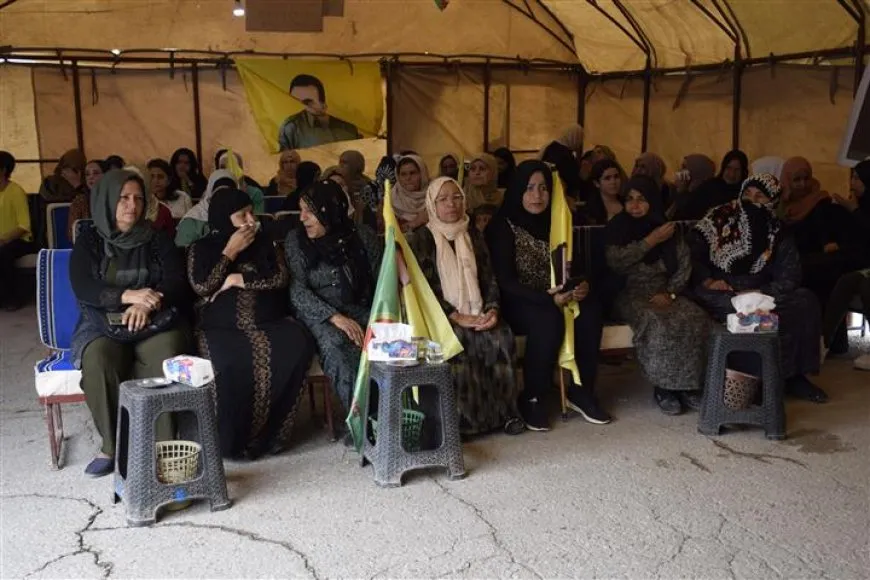 خيمة عزاء لشهيد السلام والديمقراطية سري سريا أوندر في الحسكة