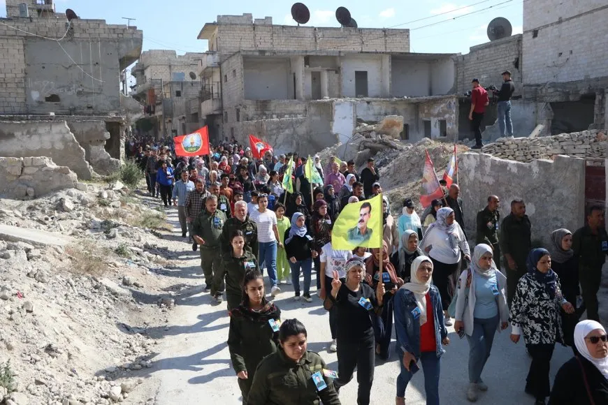 أهالي حلب يشيعون جثمان عضو قوى الأمن الداخلي رزكار زاغروس