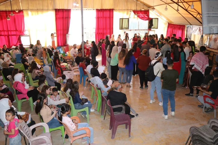 توزيع شهادات اللغة الكردية في حلب احتفاءً بيوم اللغة الكردية