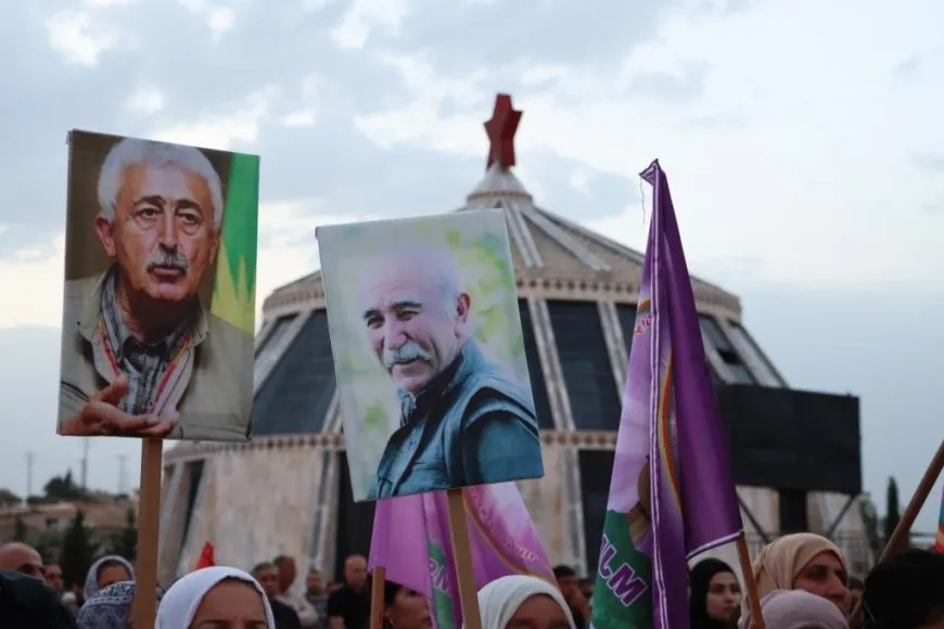 إحياء ذكرى القياديين علي حيدر كايتان ورضا آلتون بمراسم حاشدة