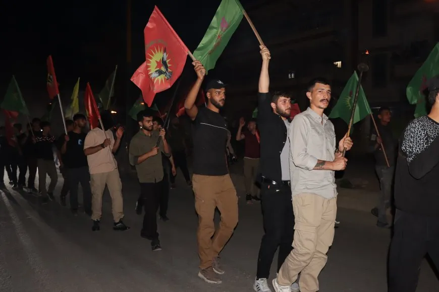 إحياء ذكرى القياديين علي حيدر كايتان ورضا آلتون بمراسم حاشدة