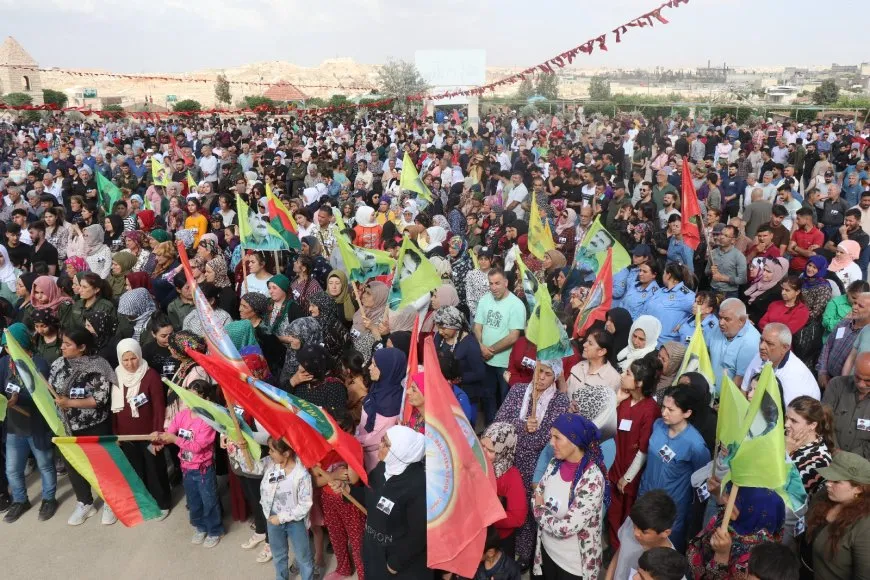 استذكار القياديين علي كايتان ورضا ألتون في الدرباسية وحلب