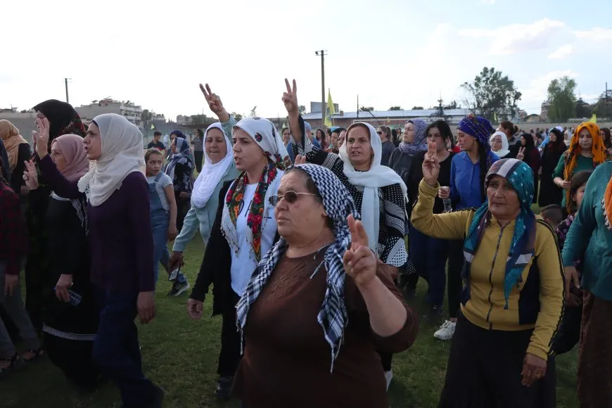 شمال وشرق سوريا يحيي ذكرى القياديين علي كايتان ورضا ألتون بمراسم مهيبة