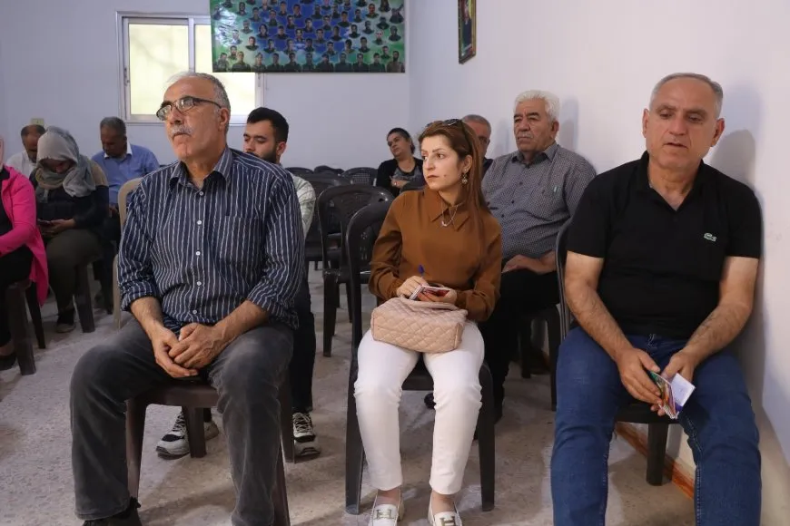 حلقات القراءة: بوابة لفهم أعمق ومعالجة تحديات المجتمعات