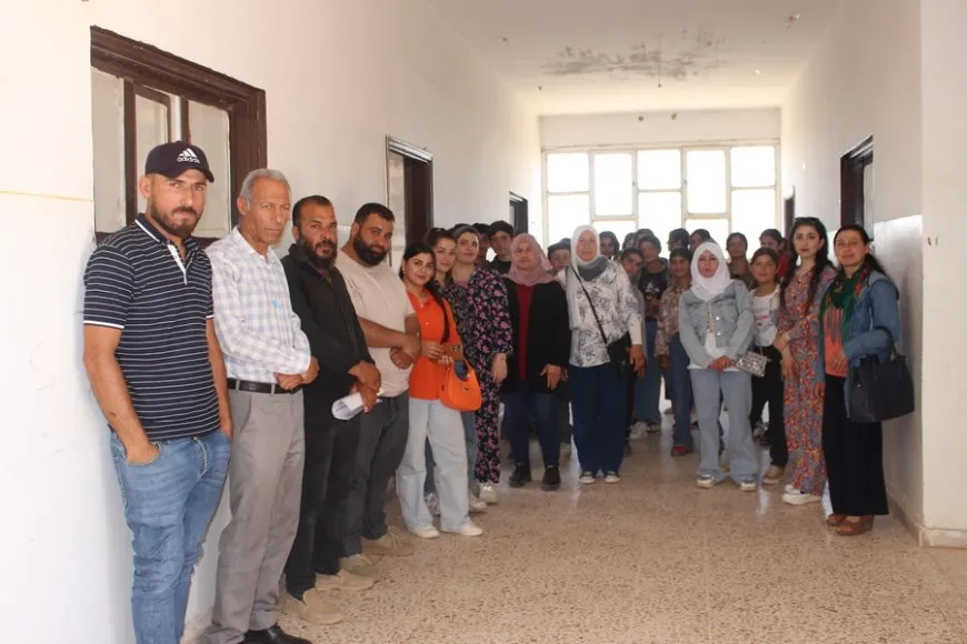 تكريم عدد من معلمي تل براك تقديراً لجهودهم التربوية