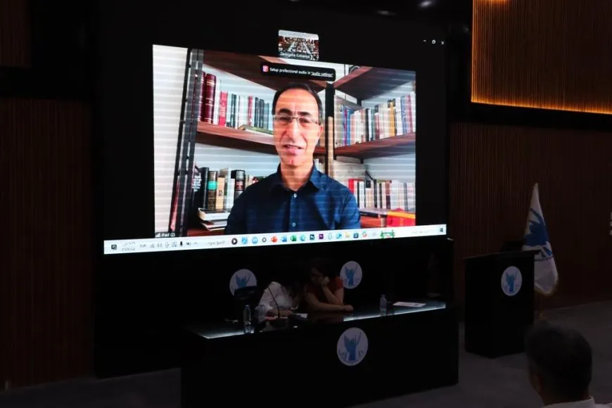 ندوة حوارية في جامعة كوباني حول نداء " السلام والمجتمع الديمقراطي"