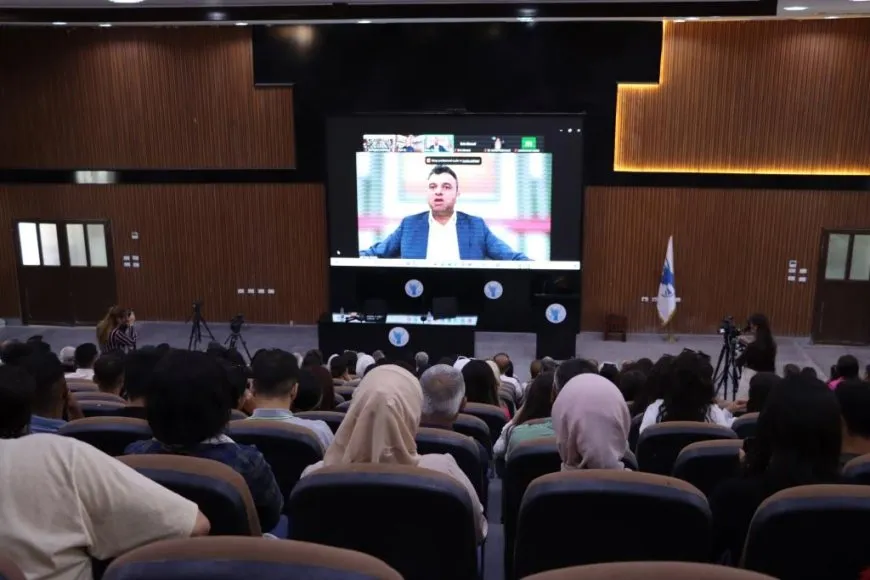ندوة حوارية في جامعة كوباني حول نداء " السلام والمجتمع الديمقراطي"