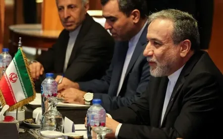 سنرد بحزم... إيران تحذر الترويكا الأوروبية