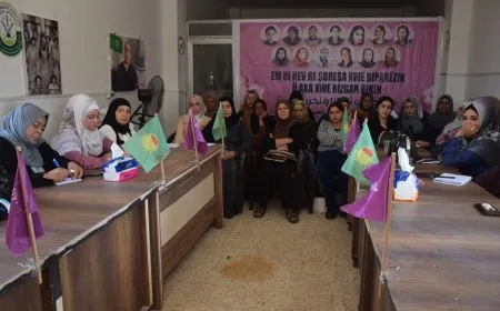 تأكيد على دور المرأة في النضال من أجل حرية القائد الجسدية