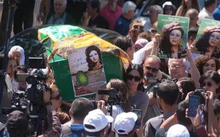 دفن رفات الفنانة الكردية عائشة شان في مسقط رأسها آمد بعد 29 عاماً