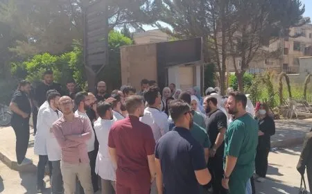 عاملون في مشفى حماة الوطني يطالبون بتوفير الحماية