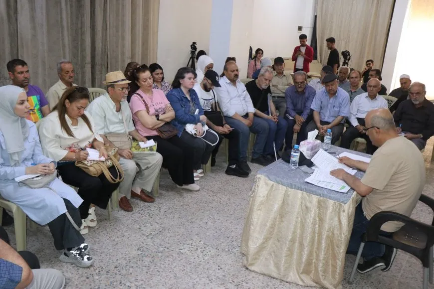 محاضرة بحلب عن ماهية اللامركزية في الحل السوري