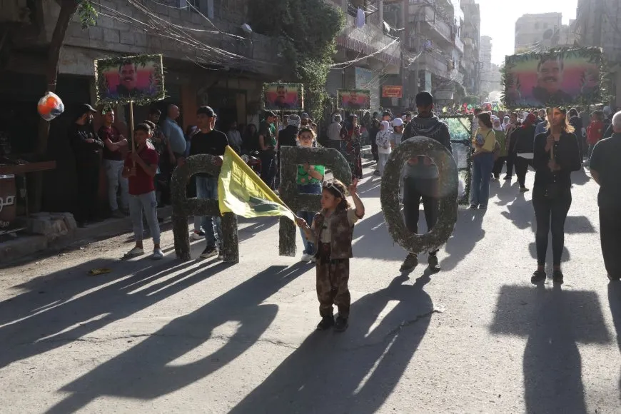 أهالي حلب يتظاهرون للمطالبة بالحرية الجسدية للقائد عبد الله أوجلان