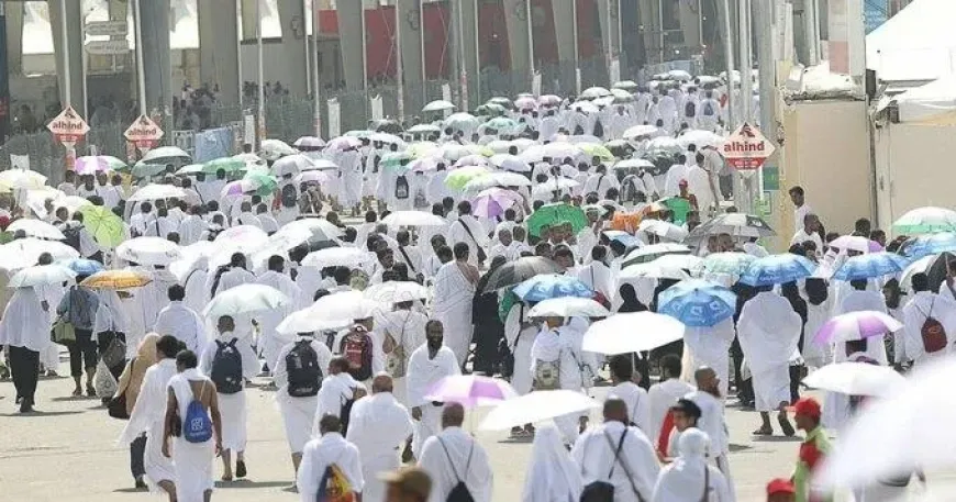 أكثر من مليون حاجّ يبدؤون مناسك الحج وسط درجات حرارة مرتفعة 