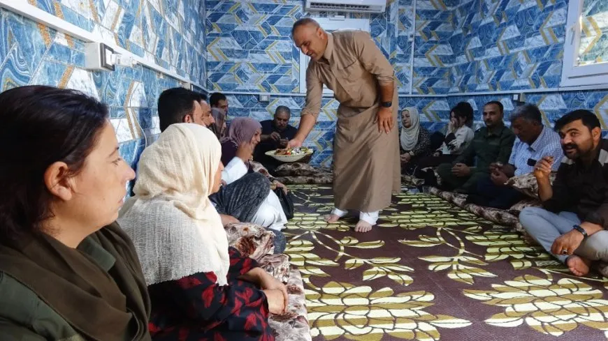 زيارة ذوي الشهداء والمهجّرين قسراً في ثاني أيام عيد الأضحى