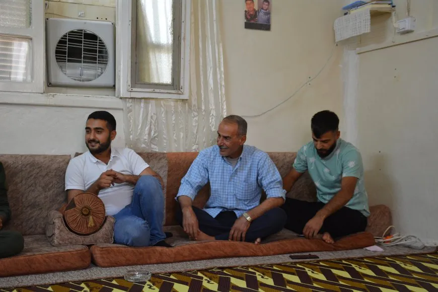 زيارة ذوي الشهداء والمهجّرين قسراً في ثاني أيام عيد الأضحى