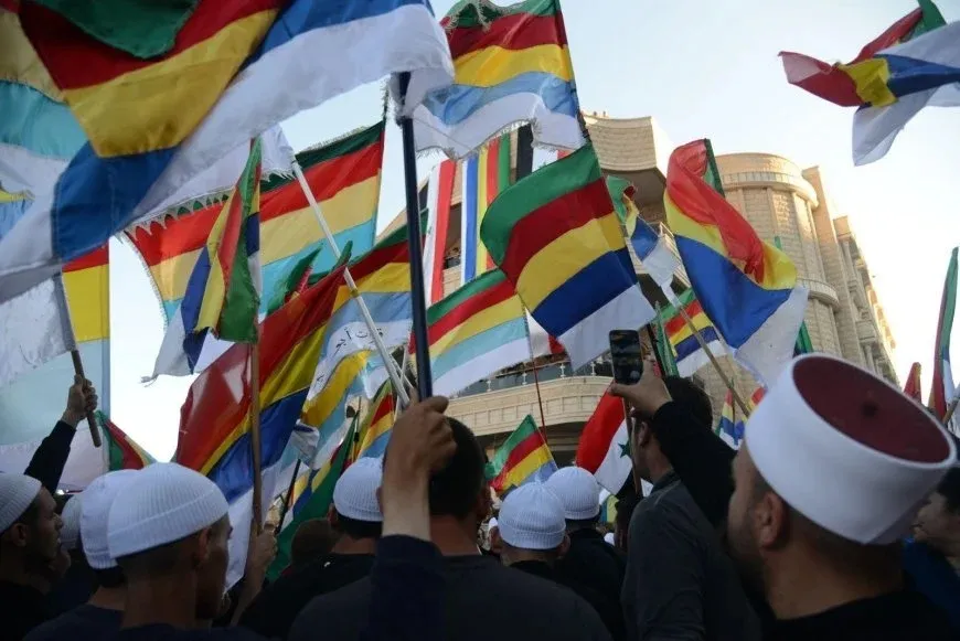 مؤتمر حراك السويداء السلمي يركز على النظام اللامركزي لسوريا ديمقراطية
