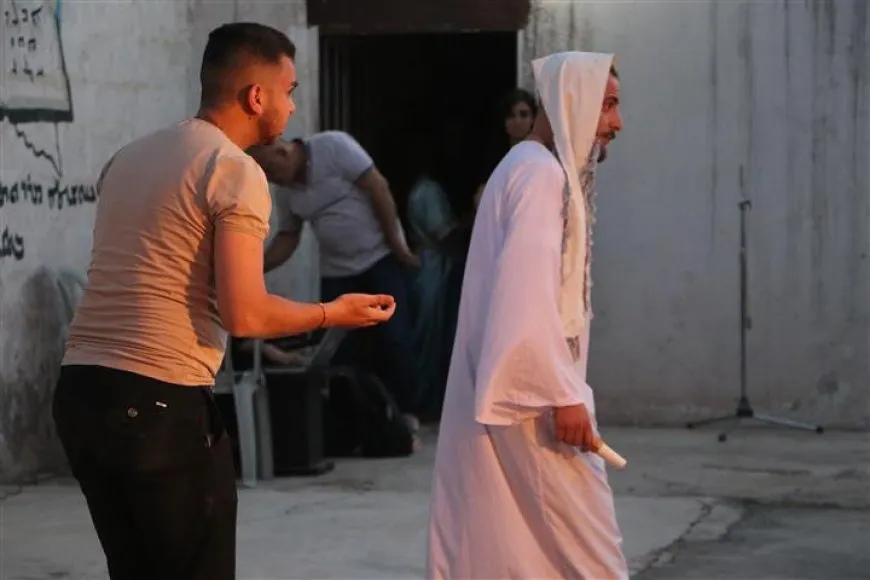 مسرحية "رسالة من شهيد" تحيي ذكرى مجازر السيفو