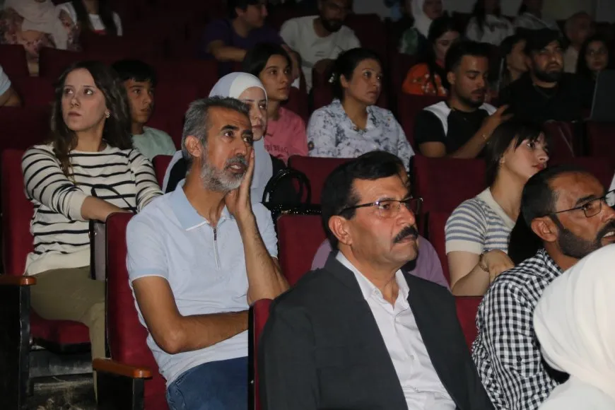 انطلاق المعرض السنوي التاسع للفن التشكيلي للهوية والفن في قامشلو