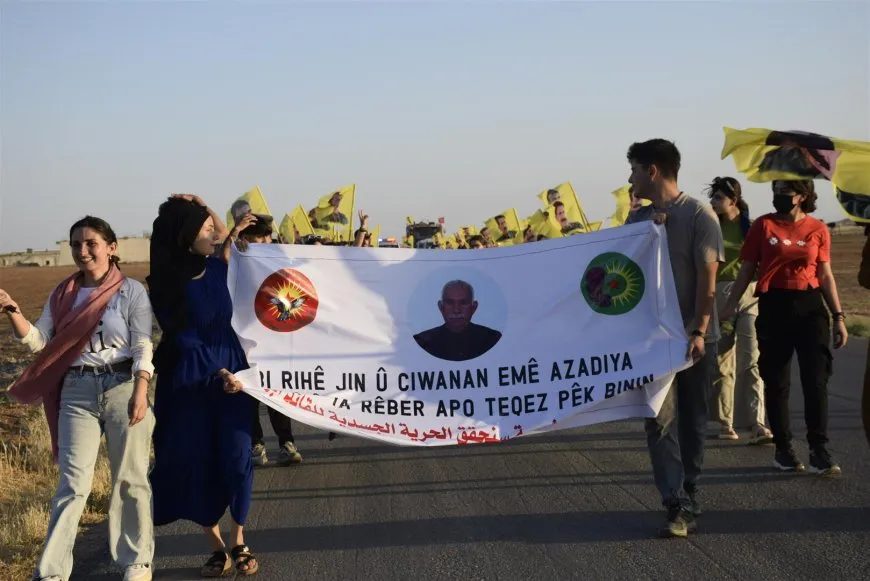 مسيرة راجلة لشبيبة الدرباسية مطالبة بالحرية الجسدية للقائد عبد الله أوجلان