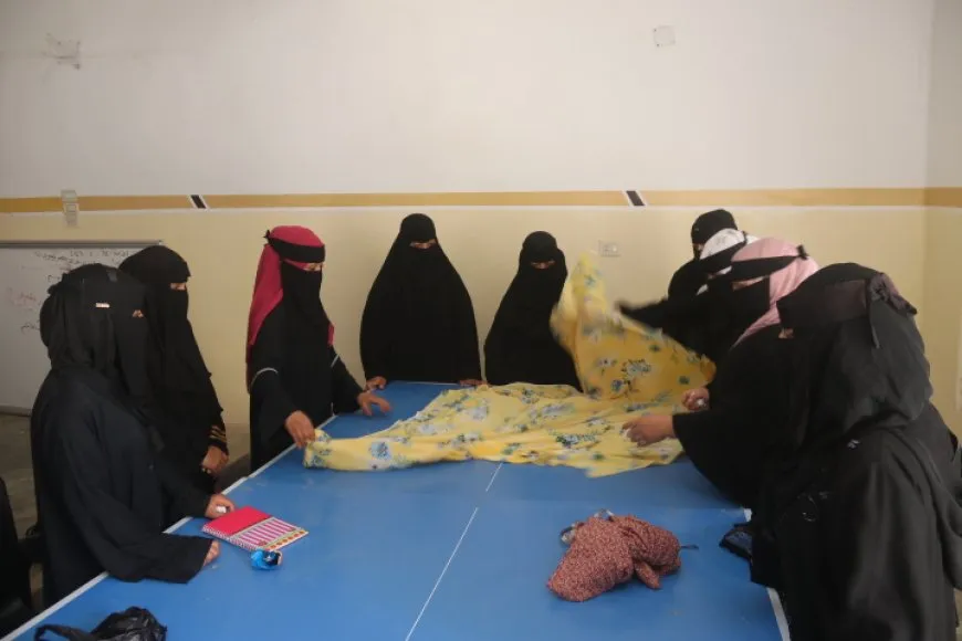 اتحاد المرأة الشابة في هجين يفتتح دورات تدريبية