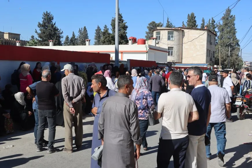 بدء امتحانات طلبة المرحلة الإعدادية وفق مناهج النظام السابق