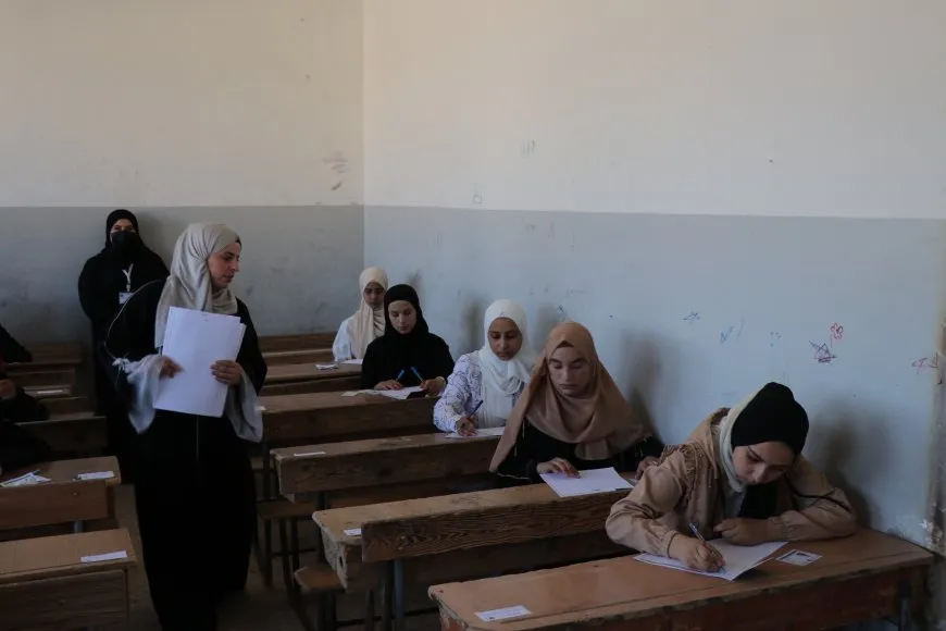 بدء امتحانات طلبة المرحلة الإعدادية وفق مناهج النظام السابق