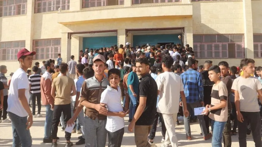 بدء امتحانات طلبة المرحلة الإعدادية وفق مناهج النظام السابق