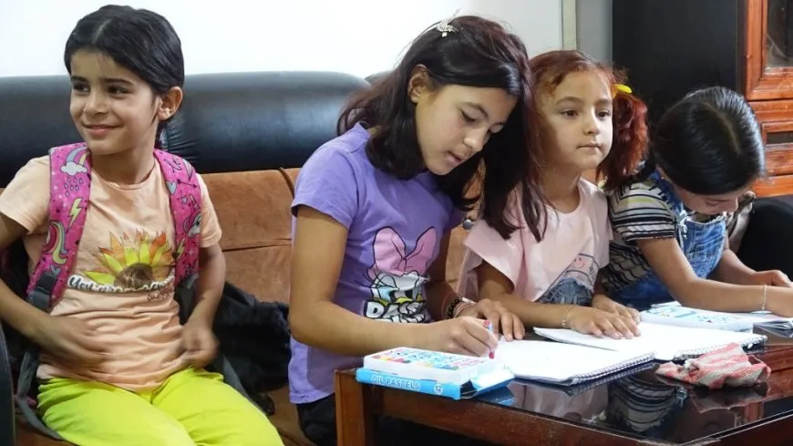 أطفال عين عيسى يرسمون لمستقبل واعد