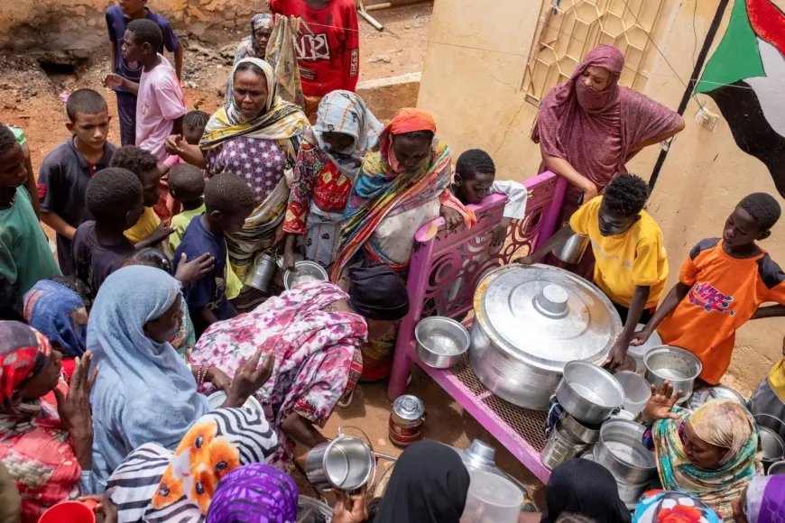 مقتل أكثر من 40 بينهم أطفال في هجوم على مستشفى بالسودان