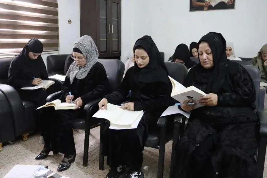 نحو مجتمع ديمقراطي حرّ.. عبر قراءة مجلدات القائد