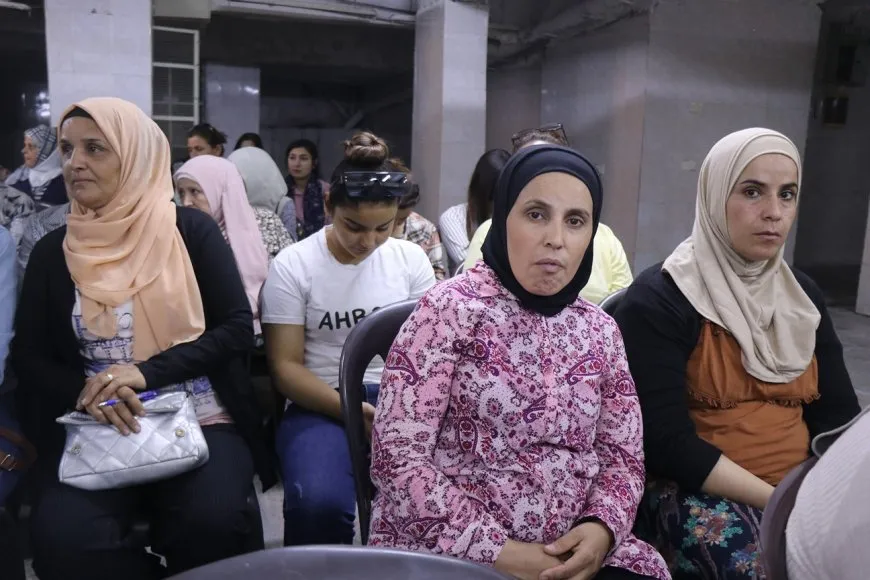 المبادرة النسوية لحرية القائد تعقد سلسلة اجتماعات في حلب