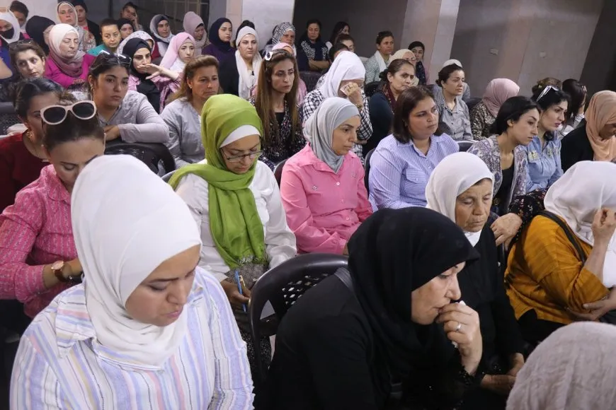 المبادرة النسوية لحرية القائد تعقد سلسلة اجتماعات في حلب