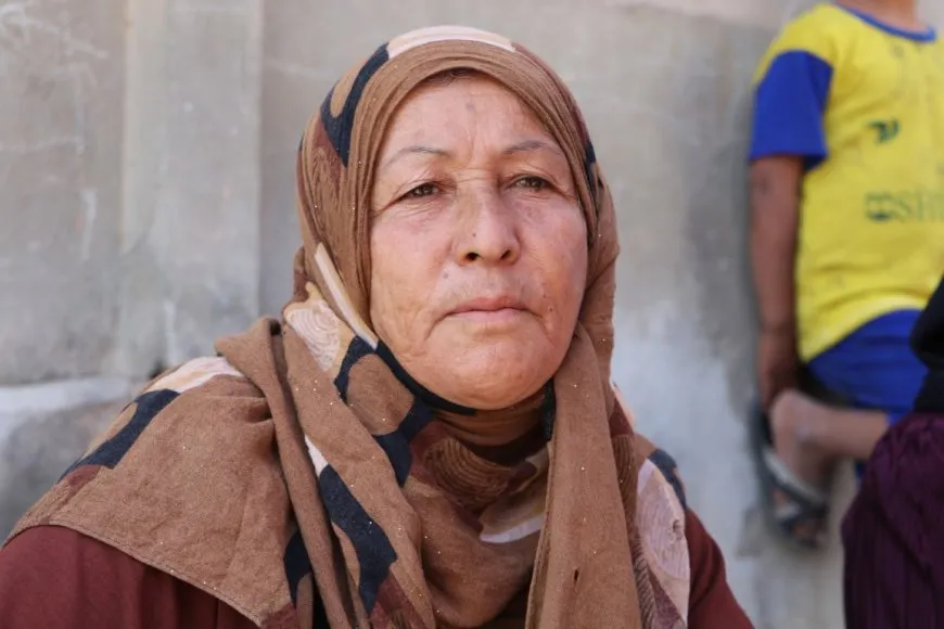 معاناة نساء الحسكة في حمل المياه يومياً