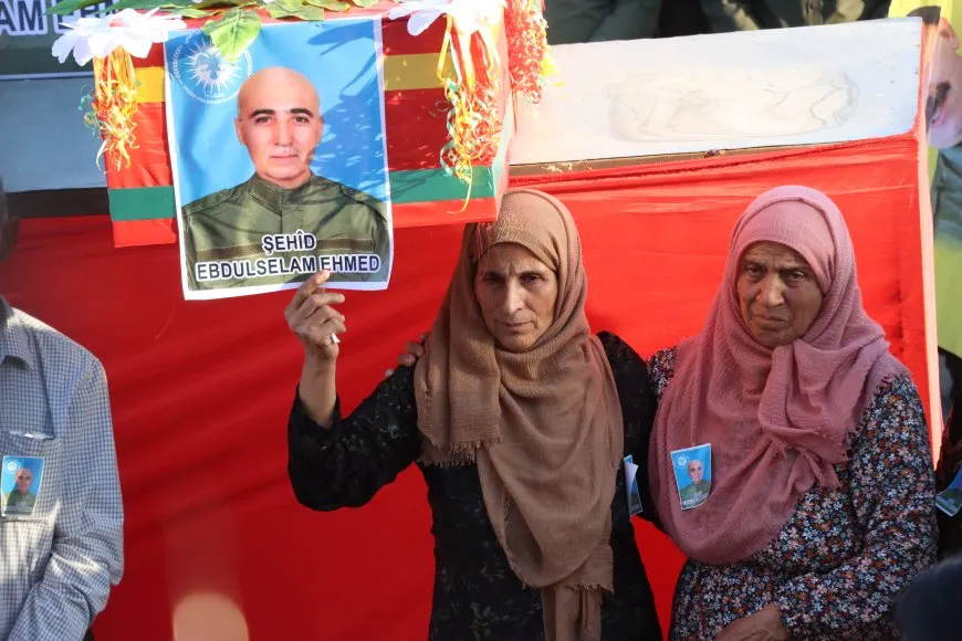 تشييع مهيب للشهيد عبد السلام أحمد في مدينة قامشلو