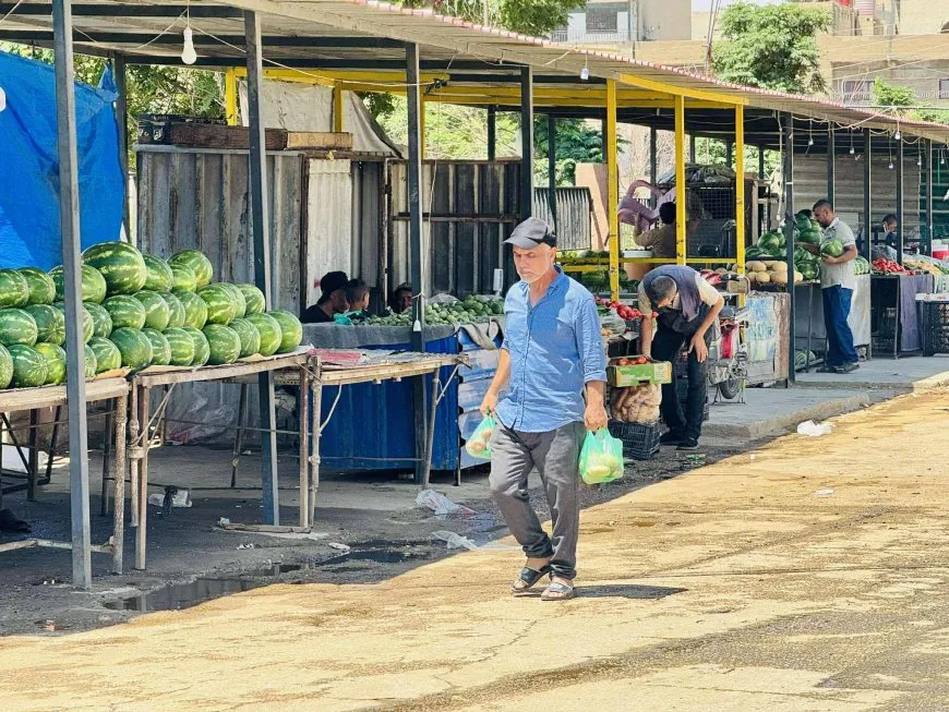 بلدية الشعب في قامشلو تنظم الأسواق وتمنع إشغال الأرصفة