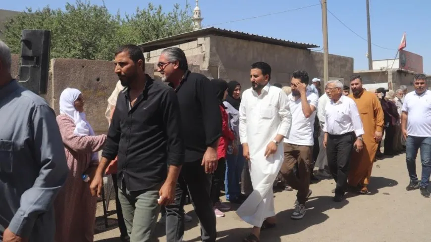 تقديم واجب العزاء لذوي مقاتل قسد سلطان ذياب الحمود في الرقة