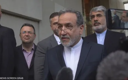 وكالة: إيران قد تجري محادثات نووية مع الترويكا الأوروبية