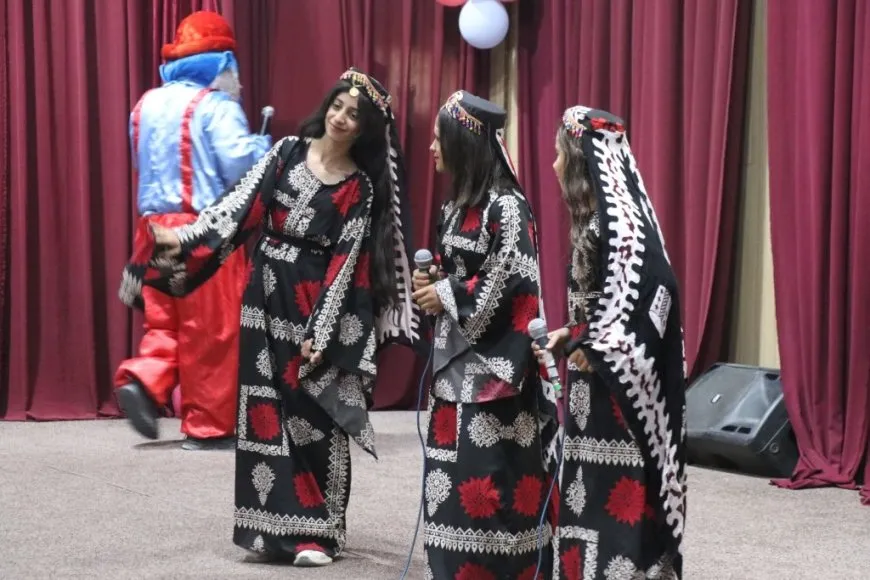 مهرجان الطفولة للسلام في الطبقة يسدل الستار على نشاطاته
