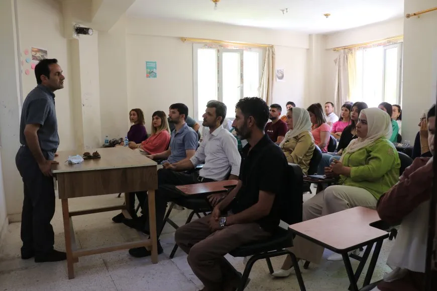 200 من أعضاء مؤسسات الإدارة الذاتية يستأنفون تعليمهم الجامعي في كوباني
