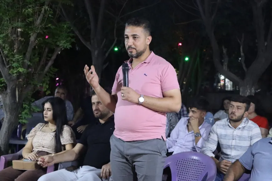 بلدية الشعب في قامشلو تنظم اجتماعاً لتعزيز الشفافية والتشاركية