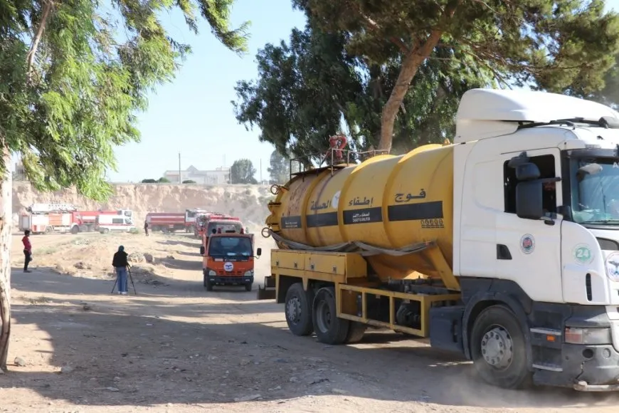قافلة دعم من الإدارة الذاتية للمساعدة في إخماد حرائق الساحل