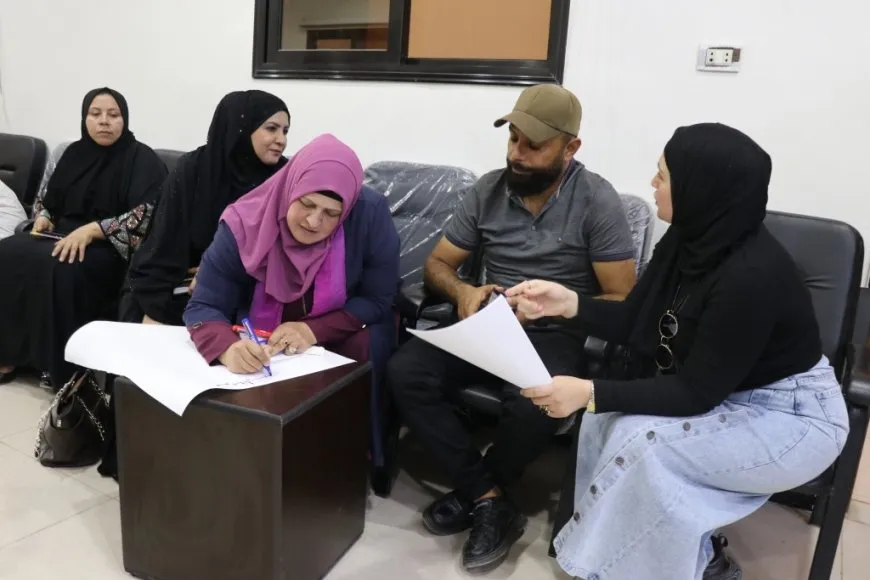 ورشة عمل سياسية في الطبقة تؤكد على ضرورة بناء سوريا وفق دستور ديمقراطي