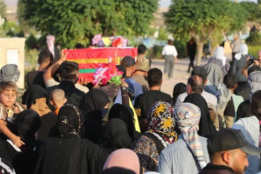 تشييع جثمان مقاتل قوات سوريا الديمقراطية  سامي العكلة في الحسكة