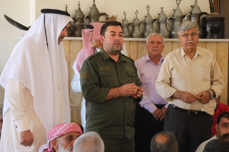 قوى الأمن الداخلي تعقد صلحاً عشائرياً بين البوسرايا والشيخان في الرقة