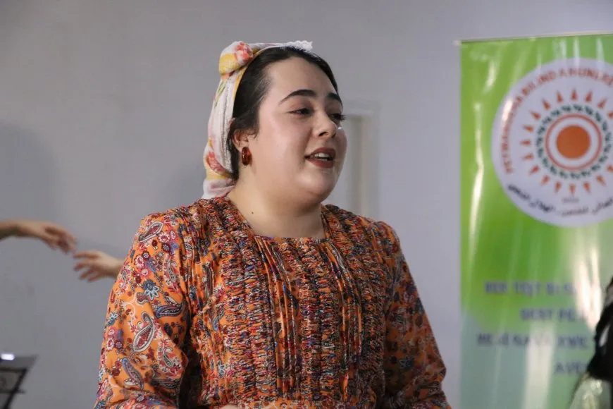 المعهد العالي للفنون للهلال الذهبي يكرّم طالباته عبر حفلة فنية
