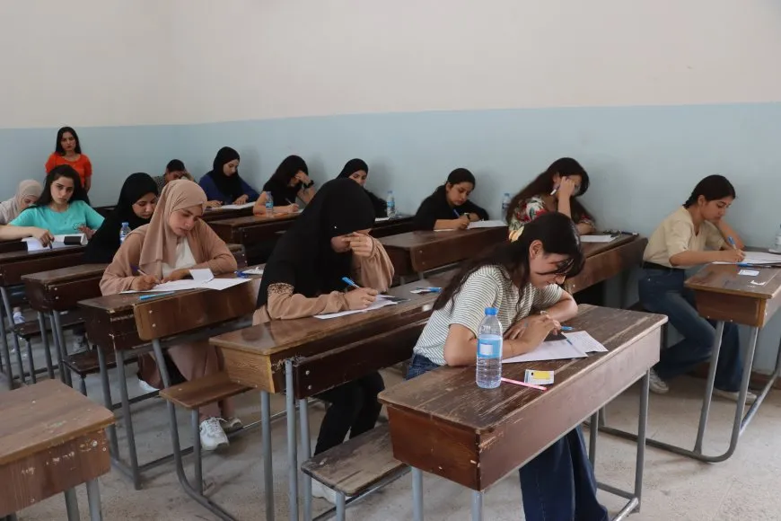 بدء امتحانات الشهادة الثانوية وفق منهاج النظام السابق