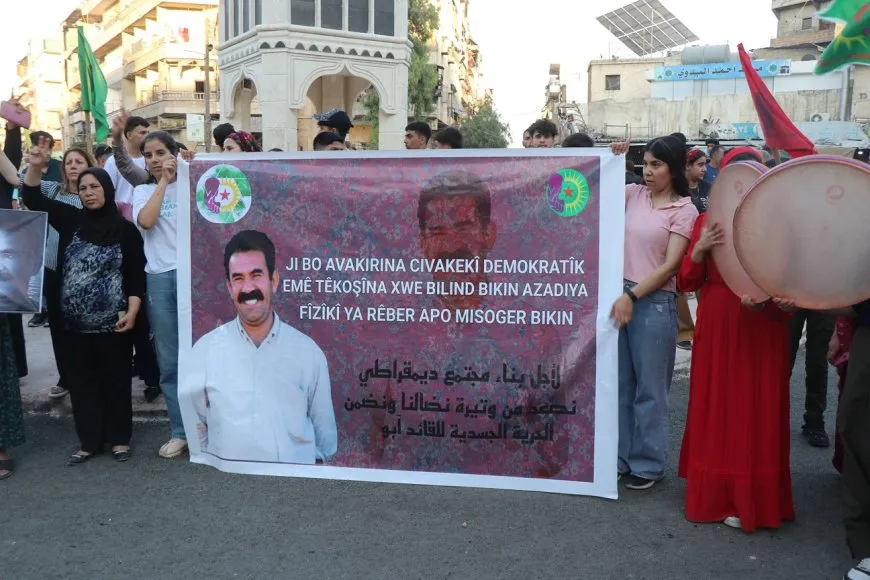أهالي حلب يؤكدون أن نداء  القائد التاريخي سيجلب السلام